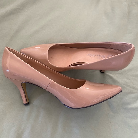 Bella Vita Shoes - Bella Vita Elegant Nude Heels